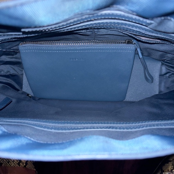 Lululemon Athletica All Day Tote - Picture 3 of 4